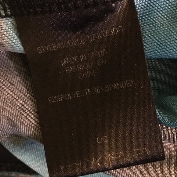 Free With 25$ Purchase Blue Painterly Abstract Floral Cowl Neck Sleevele… - Picture 9 of 13